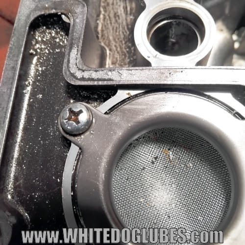 Metal debris in the oil sump