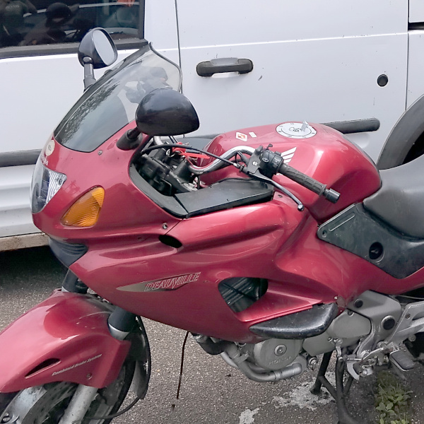 Why it’s important to make sure your motorcycle petrol tank is clean inside…